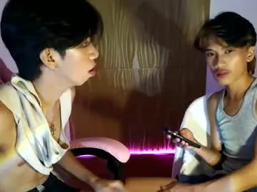 leonnextdoor – webcam model profile photo Image 3