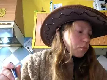 ameliaivory – webcam model profile photo Image 2