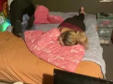 millemimi – webcam model profile photo Image 10