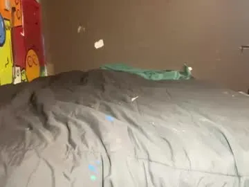 millemimi – webcam model profile photo Image 8