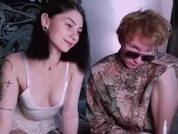 uwuxo – webcam model profile photo Image 11