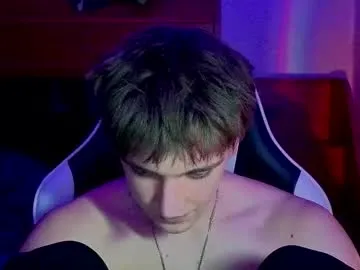 jucieLussie – webcam model profile photo Image 13