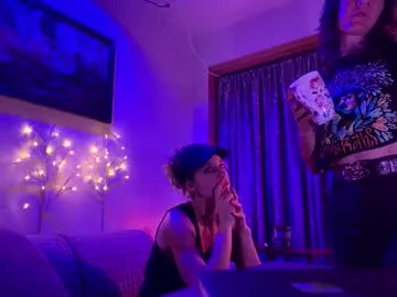 peachysweetxxx – webcam model profile photo Image 3