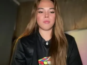 ASUKA-TV – webcam model profile photo Image 4