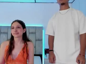 hina_porn – webcam model profile photo Image 3