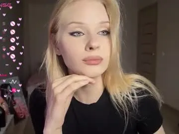 maddiebryggs – webcam model profile photo Image 12