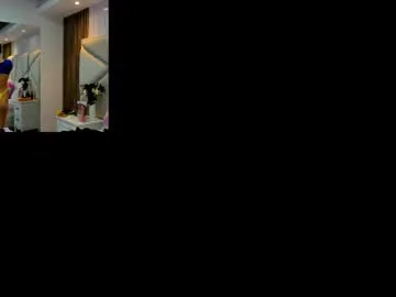 millemimi – webcam model profile photo Image 9