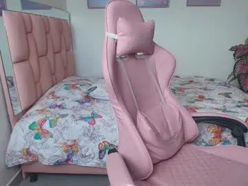 endlessmia – webcam model profile photo Image 3
