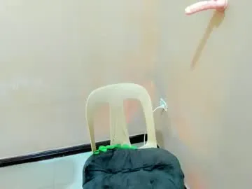 millemimi – webcam model profile photo Image 5