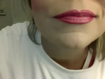 sigmasian – webcam model profile photo Image 9