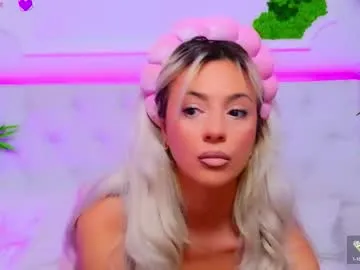 demieliss – webcam model profile photo Image 11