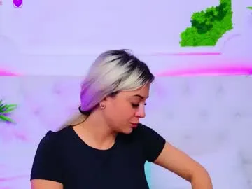 demieliss – webcam model profile photo Image 13