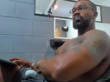 leobf – webcam model profile photo Image 10