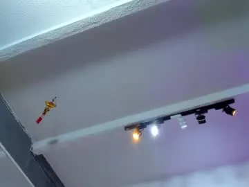 leobf – webcam model profile photo Image 6