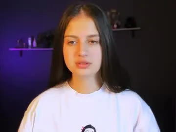 magnetic_ami – webcam model profile photo Image 7