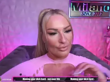 ava_delightt – webcam model profile photo Image 4