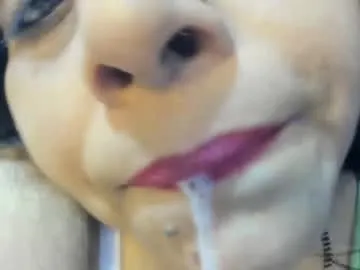 dirtypub – webcam model profile photo Image 2