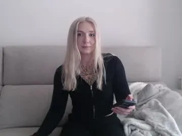 alana15 – webcam model profile photo Image 19