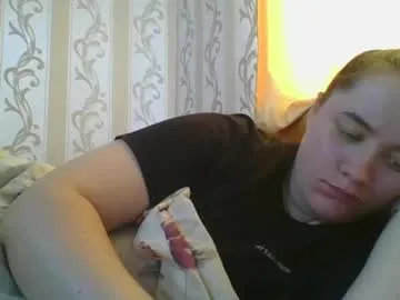 IORio2 – webcam model profile photo Image 9