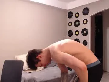 miluegin – webcam model profile photo Image 5