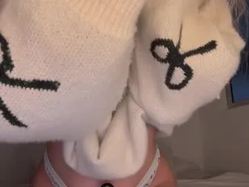 kittyzenn – webcam model profile photo Image 18