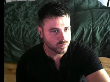 TOP_po – webcam model profile photo Image 4