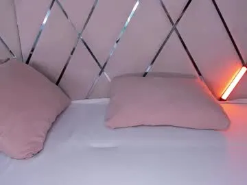 Blonde_sexy21 – webcam model profile photo Image 19