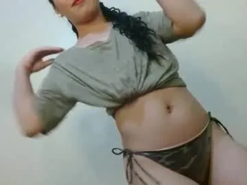 hina_porn – webcam model profile photo Image 9