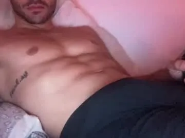 IORio2 – webcam model profile photo Image 14