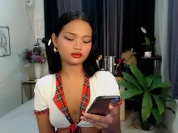 Cutenikkibaby – webcam model profile photo Image 8