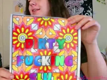 TOP_po – webcam model profile photo Image 5