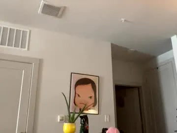 SweetBunnyGF – webcam model profile photo Image 5