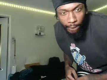 AntonioWest – webcam model profile photo Image 13