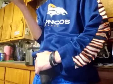 mon1_day – webcam model profile photo Image 17