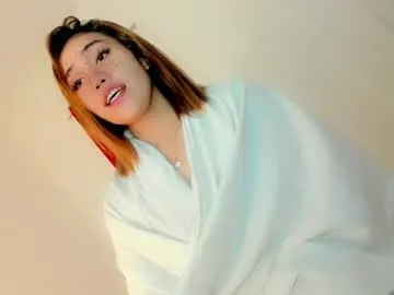 SweetBunnyGF – webcam model profile photo Image 2