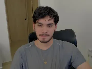 IORio2 – webcam model profile photo Image 3