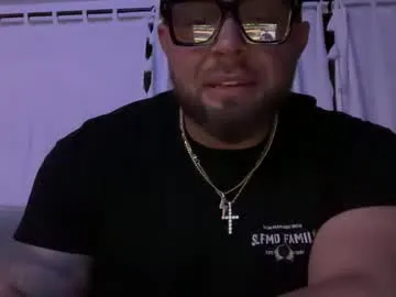 dirtypub – webcam model profile photo Image 9