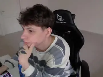 moonn_fox – webcam model profile photo Image 11