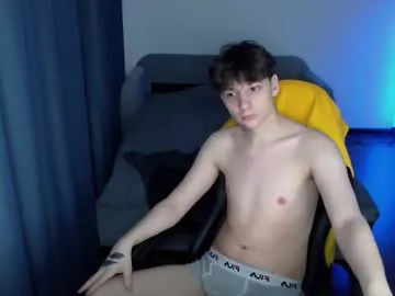 moonn_fox – webcam model profile photo Image 4