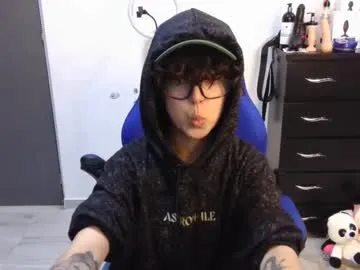 alana15 – webcam model profile photo Image 16