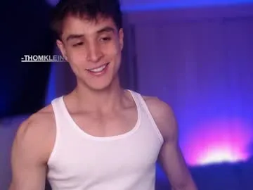 skinnyguywithbigd – webcam model profile photo Image 4