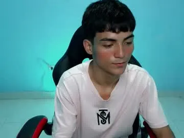 manlymanson – webcam model profile photo Image 7