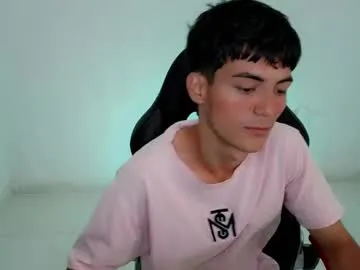 manlymanson – webcam model profile photo Image 8