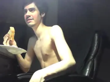 LaureMestler – webcam model profile photo Image 10