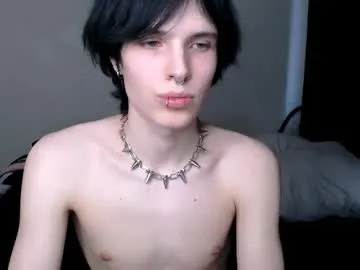 IORio2 – webcam model profile photo Image 11