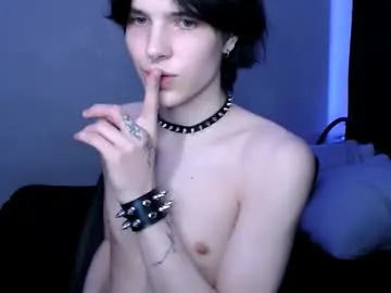 IORio2 – webcam model profile photo Image 13