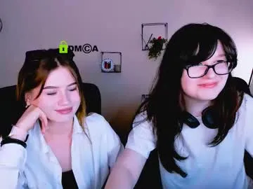 lucretiaburnaugh – webcam model profile photo Image 1