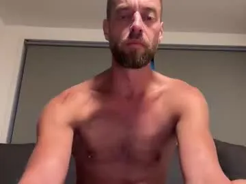 Sun-Moon – webcam model profile photo Image 12