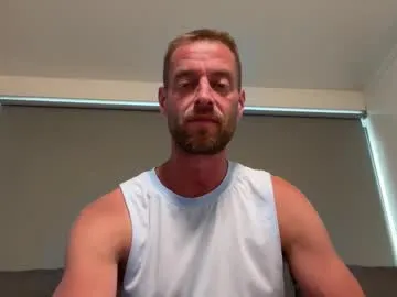 Sun-Moon – webcam model profile photo Image 6