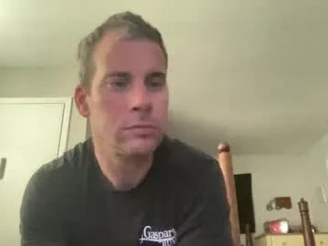 lynn9000 – webcam model profile photo Image 4